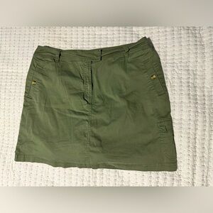 Karen Scott cargo skort